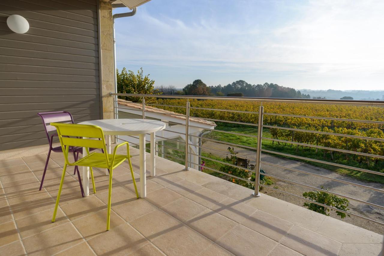 Les Raisins Du Bonheur Bed & Breakfast Puisseguin Dış mekan fotoğraf