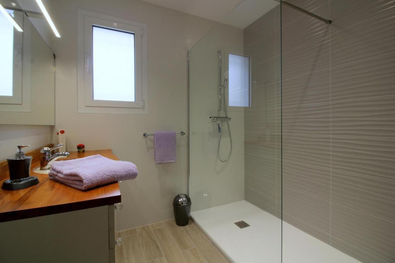 Les Raisins Du Bonheur Bed & Breakfast Puisseguin Dış mekan fotoğraf